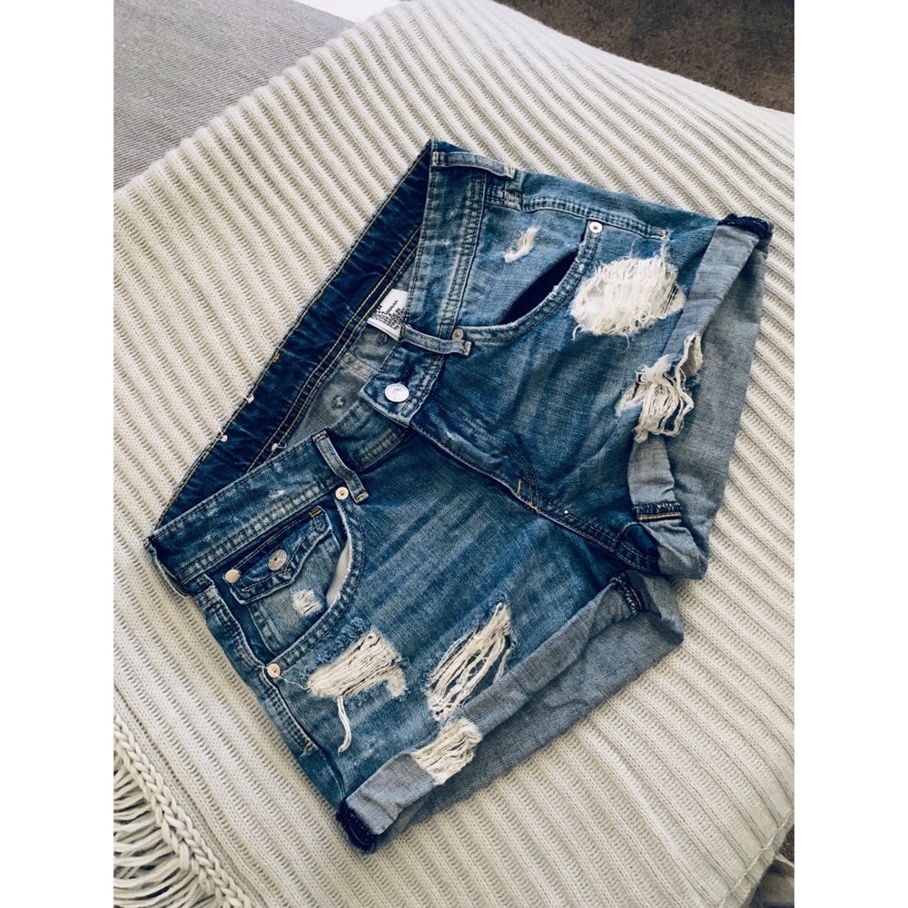 H&M Distressed Jean Shortie